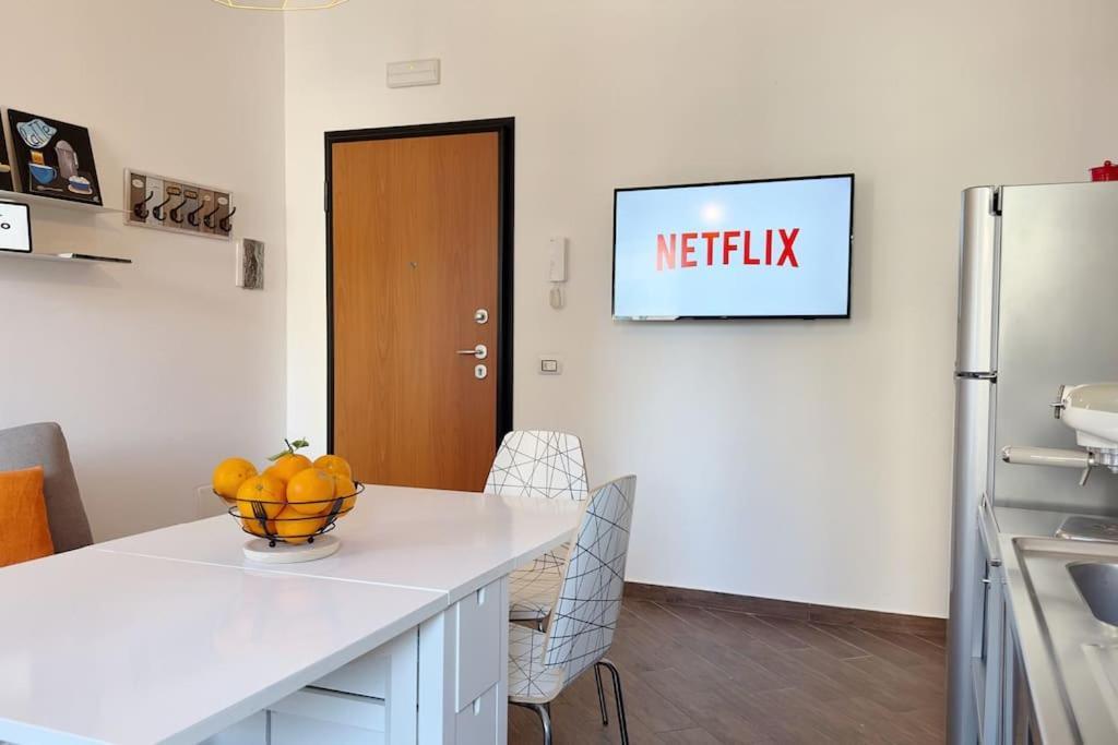 Molo Five Apartment Palermo Exterior photo